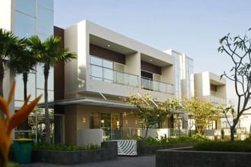Sky Home at Gallery West Residence